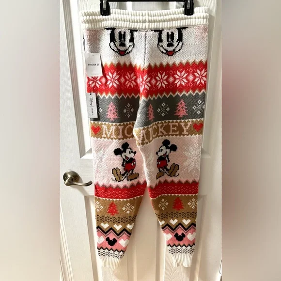 NEW Forever 21 x Disney Mickey Mouse Fair Isle Christmas Sweater-Knit Joggers - Picture 9 of 9